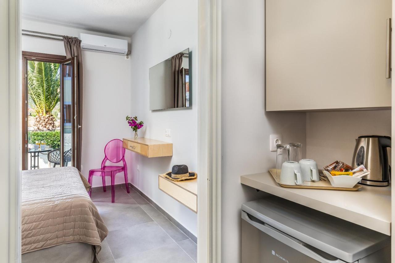 Olia Green Residence Skopelos Town Ngoại thất bức ảnh