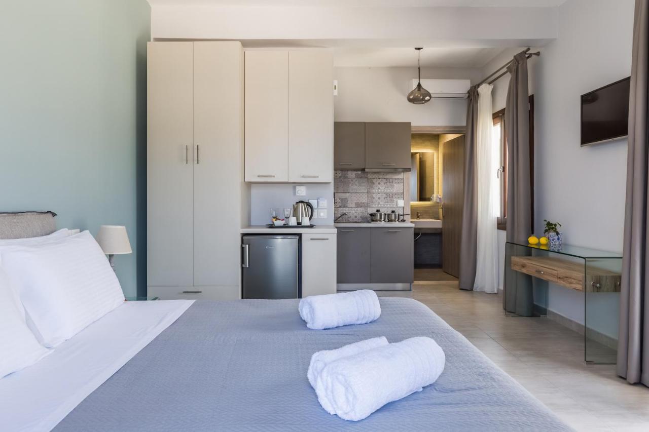 Olia Green Residence Skopelos Town Ngoại thất bức ảnh